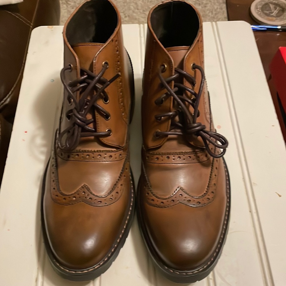 New. Never been worn Steve Madden dress shoes